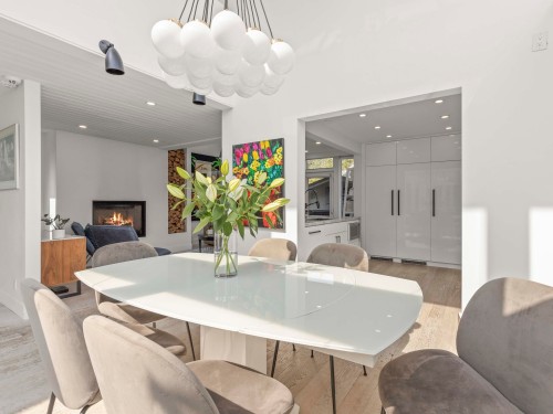 4615 7Th Avenue W, Vancouver, BC 