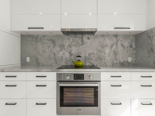 4615 7Th Avenue W, Vancouver, BC 