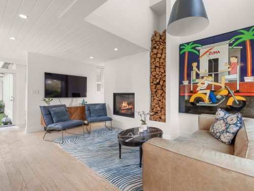 4615 7Th Avenue W, Vancouver, BC 