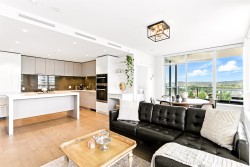 1205-1632 Lions Gate Lane  North Vancouver, BC V7P 0E2