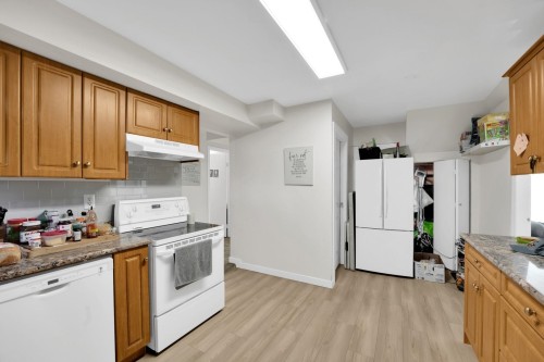 1457 Marine Drive Se, Vancouver, BC 