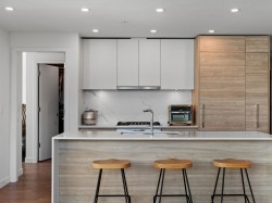 1003-585 Austin Avenue  Coquitlam, BC V3K 0G6