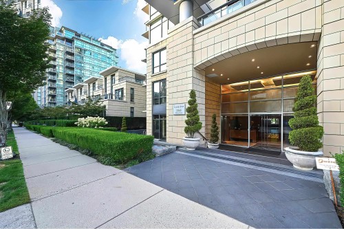 301-1863 Alberni Street, Vancouver, BC 