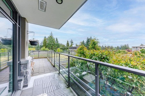205-1295 Conifer Street  North Vancouver, BC V7J 0B4