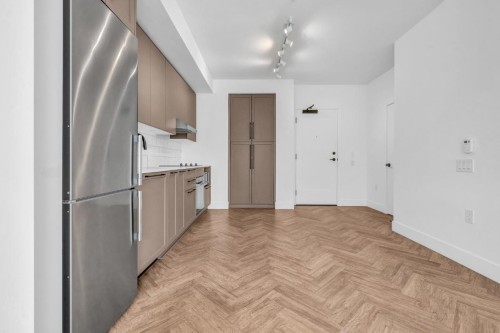 1Xx-9228 Slopes Mews, Burnaby, BC 