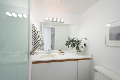 420-3440 Broadway W, Vancouver, BC 