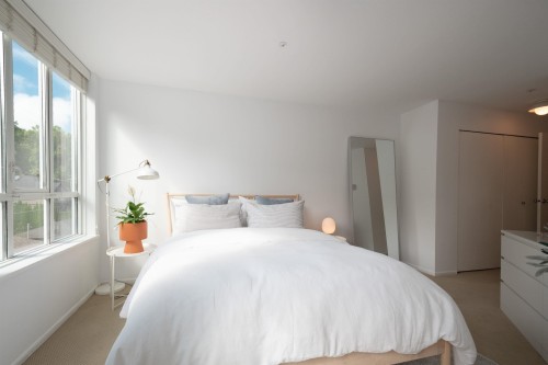 420-3440 Broadway W, Vancouver, BC 