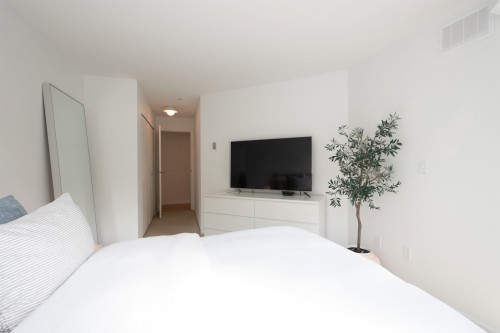 420-3440 Broadway W, Vancouver, BC 