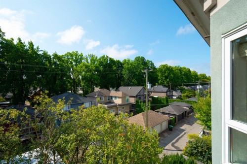 420-3440 Broadway W, Vancouver, BC 