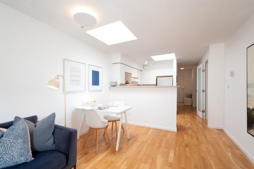 420-3440 Broadway W, Vancouver, BC 