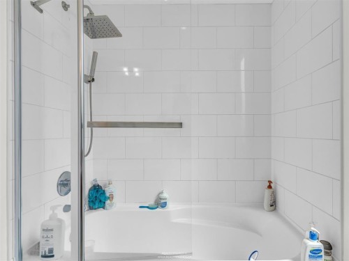 701-1005 Beach Avenue, Vancouver, BC 