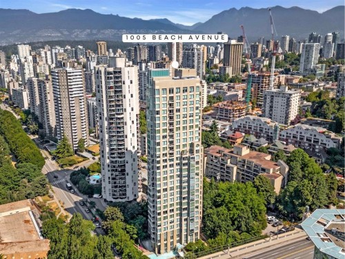 701-1005 Beach Avenue, Vancouver, BC 