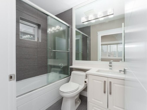 8068 Haig Street, Vancouver, BC 