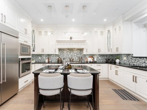 8068 Haig Street, Vancouver, BC 