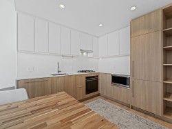 1709-505 Nelson Street  Coquitlam, BC V3J 0R5