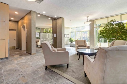 802-1455 Duchess Avenue, West Vancouver, BC 