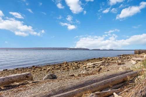 802-1455 Duchess Avenue, West Vancouver, BC 