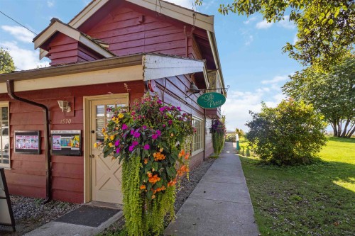 802-1455 Duchess Avenue, West Vancouver, BC 