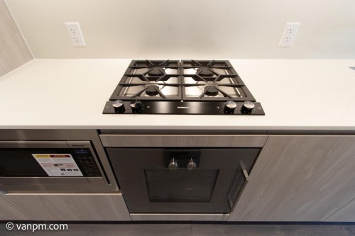 1114-6500 Minoru Boulevard, Richmond, BC 