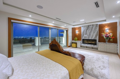 618 Hawstead Place, West Vancouver, BC 