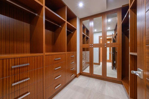 618 Hawstead Place, West Vancouver, BC 