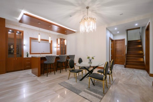 618 Hawstead Place, West Vancouver, BC 