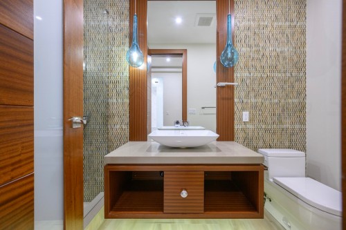 618 Hawstead Place, West Vancouver, BC 