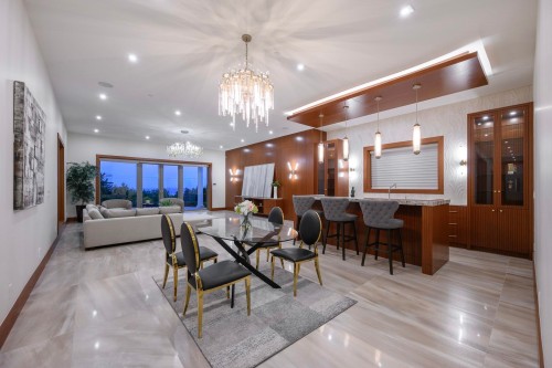 618 Hawstead Place, West Vancouver, BC 