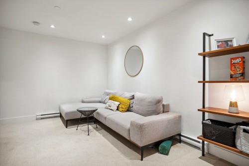 5018 Nanaimo Street, Vancouver, BC 