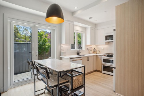 5018 Nanaimo Street, Vancouver, BC 