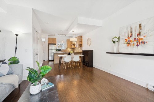 203-7168 Stride Avenue, Burnaby, BC 