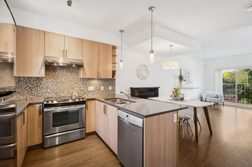 203-7168 Stride Avenue, Burnaby, BC 