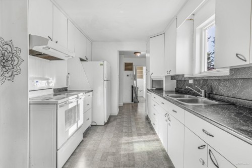 20258 Ospring Street, Maple Ridge, BC 