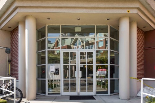 102-1230 Quayside Drive, New Westminster, BC 