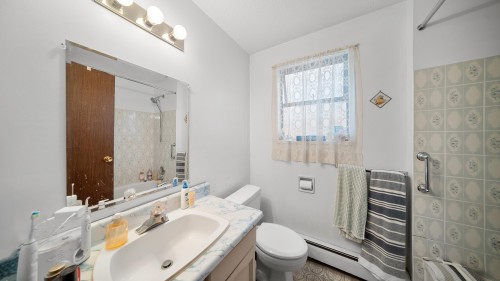 271 38Th Avenue E, Vancouver, BC 