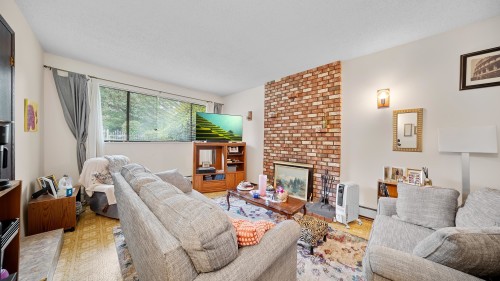 271 38Th Avenue E, Vancouver, BC 