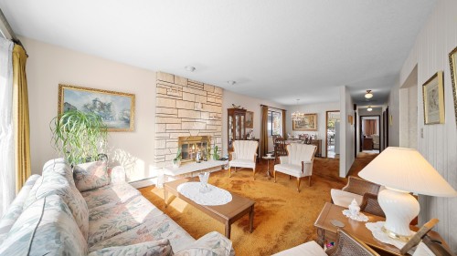 271 38Th Avenue E, Vancouver, BC 