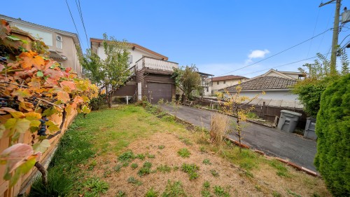 271 38Th Avenue E, Vancouver, BC 