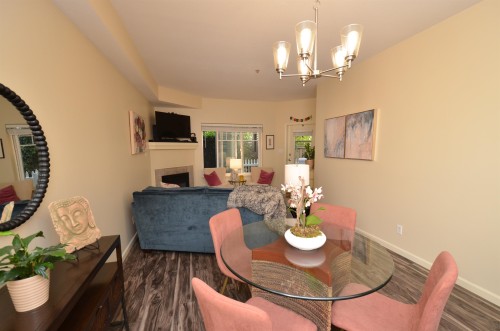 7-123 Seventh Street, New Westminster, BC 