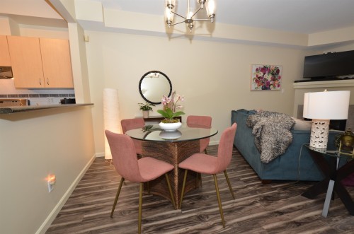 7-123 Seventh Street, New Westminster, BC 