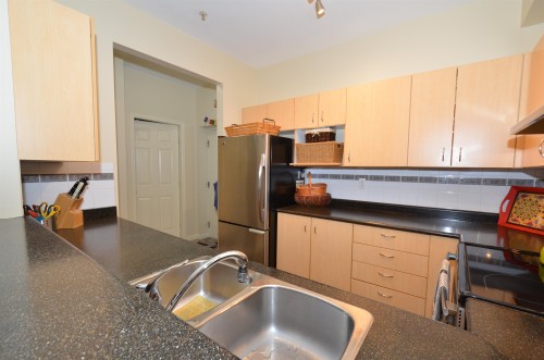 7-123 Seventh Street, New Westminster, BC 