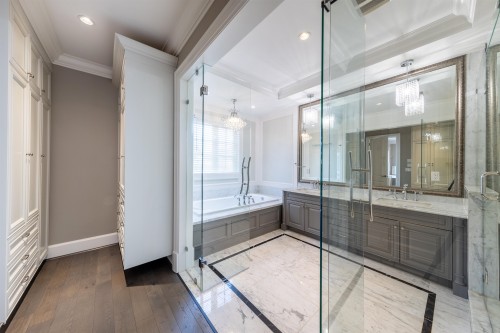 9640 Bates Road, Richmond, BC 