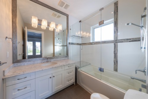 9640 Bates Road, Richmond, BC 