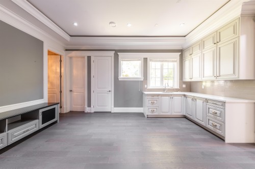 9640 Bates Road, Richmond, BC 