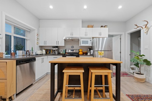 3404 Mamquam Road, Squamish, BC 