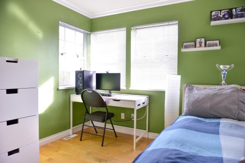 1 Buckhorn Place, Port Moody, BC 