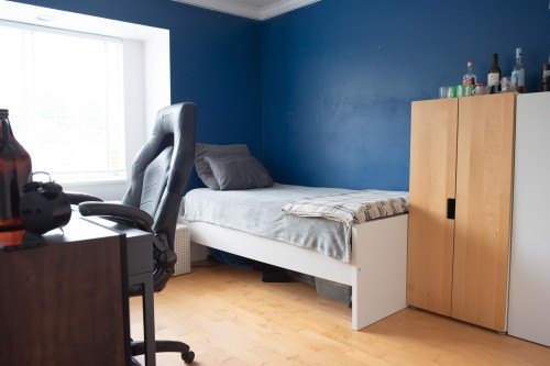 1 Buckhorn Place, Port Moody, BC 