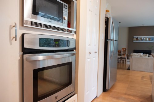 1 Buckhorn Place, Port Moody, BC 