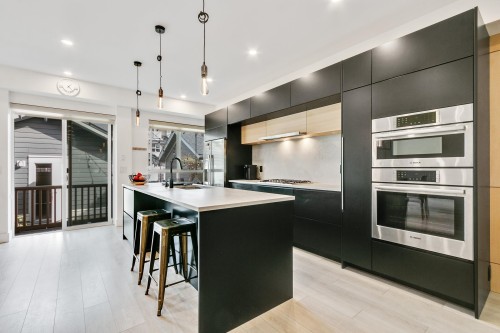 251 Jensen Street, New Westminster, BC 