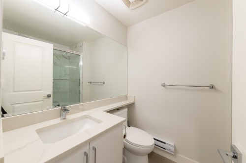 9-9211 Mckim Way, Richmond, BC 